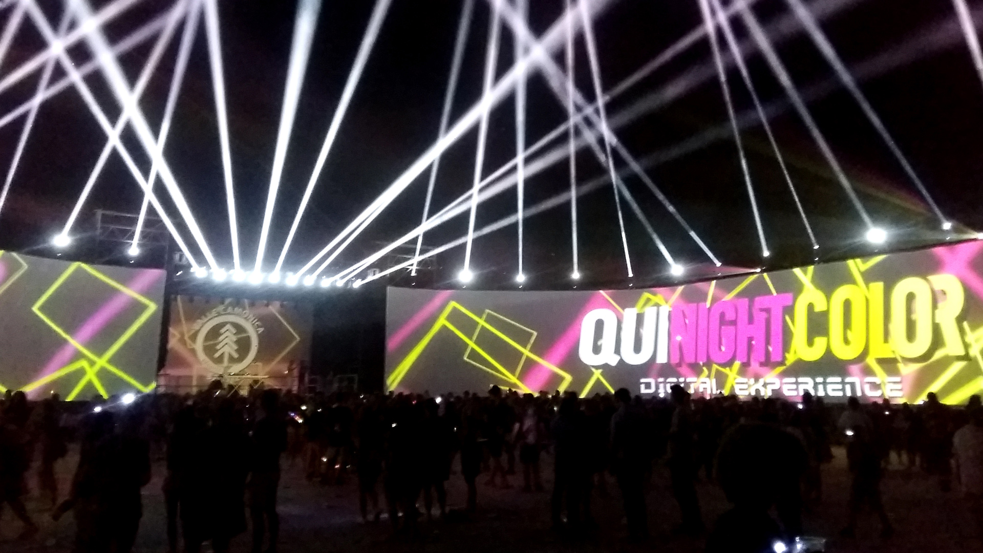 <span>Qui Night Color</span>